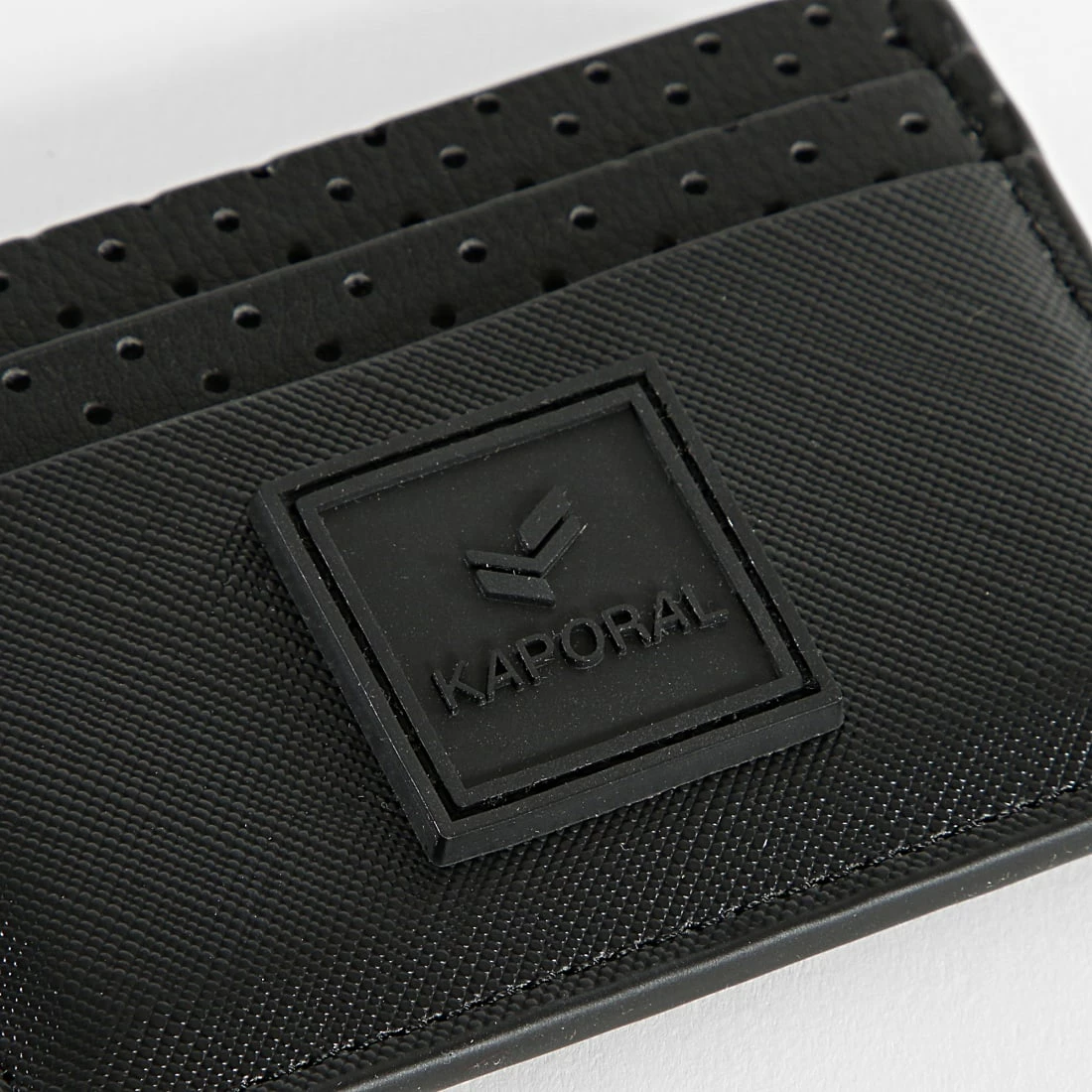 Les meilleures critiques de 😉 Porte-cartes Lede Noir de Kaporal 🌟 – Image 2